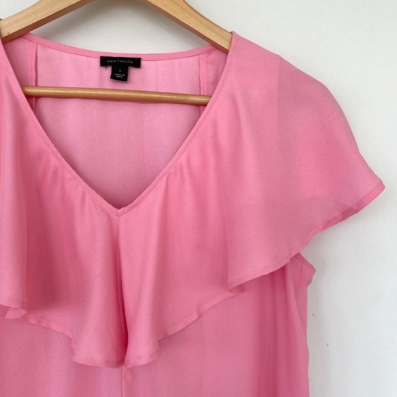 Ann Taylor Pink V-Neck blouse S - Picture 4 of 8